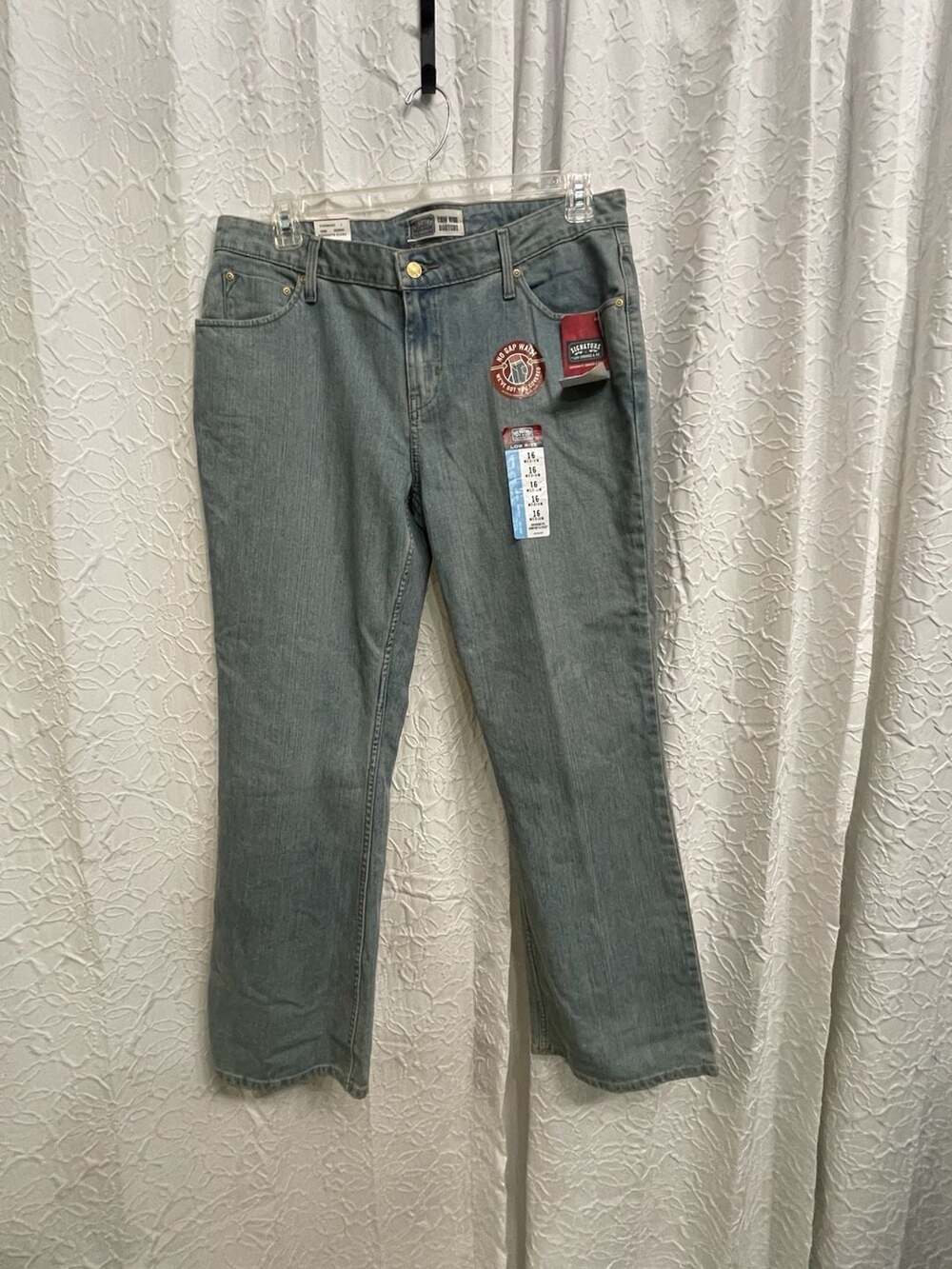 Signature by Levi Strauss Low Rise Bootcut Jeans NWT Womens Size 16 Medium